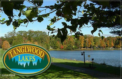 Greentown, Pennsylvania, 18426, United States, 4 Bedrooms Bedrooms, ,3 BathroomsBathrooms,Residential,For Sale,1927950