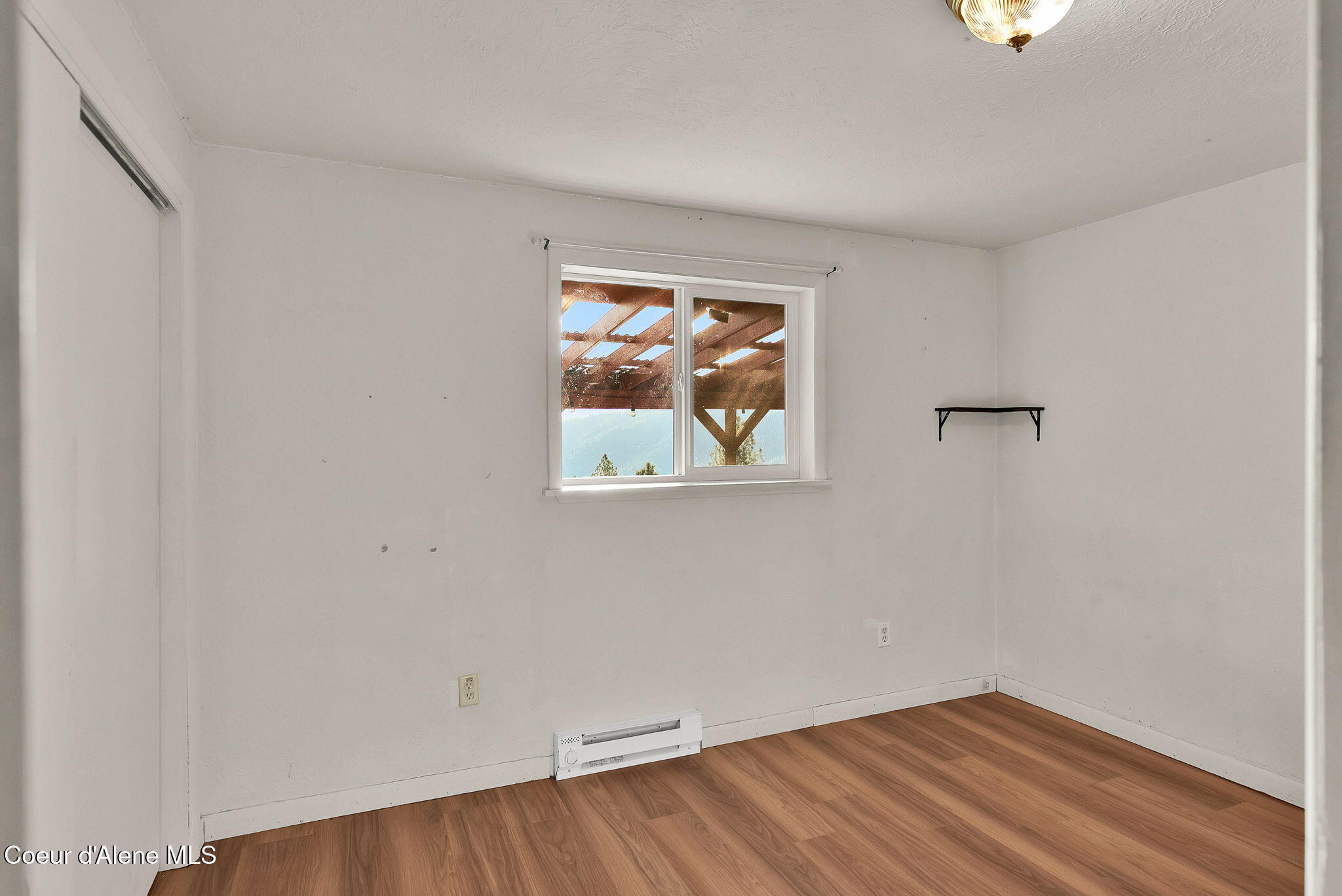 Orofino, Idaho, 83544, United States, 4 Bedrooms Bedrooms, ,Residential,For Sale,1991017