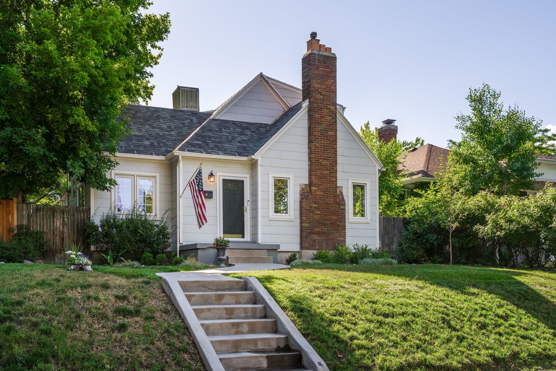  Charming Two-Story Home in the Highly Sought-After Highland Park Neighborhood - 物件實景
