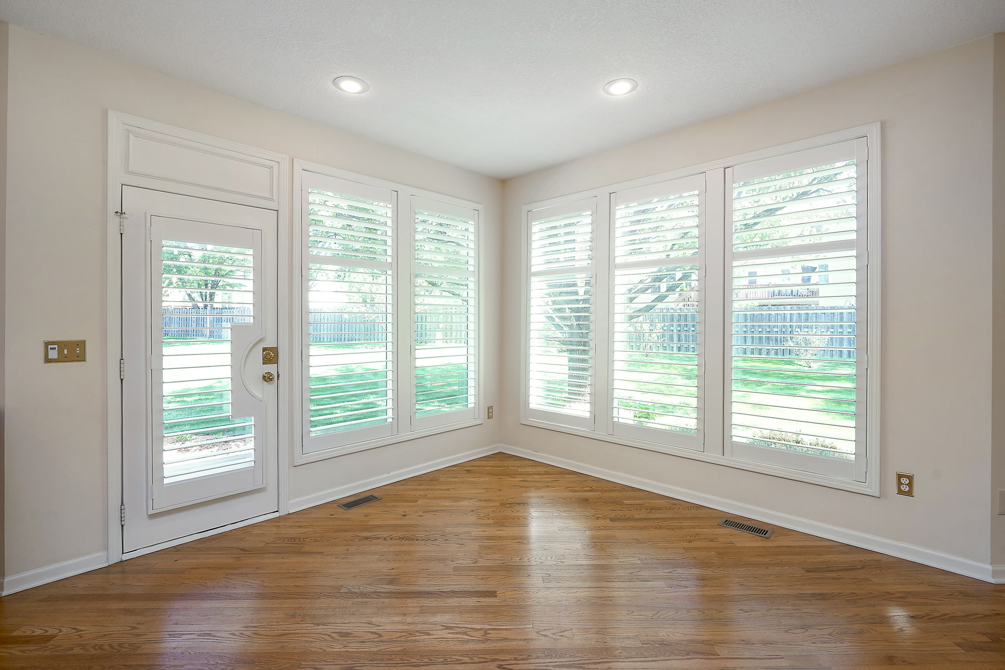  15223 Woodson Lane, Overland Park, KS 66223 - 物件實景