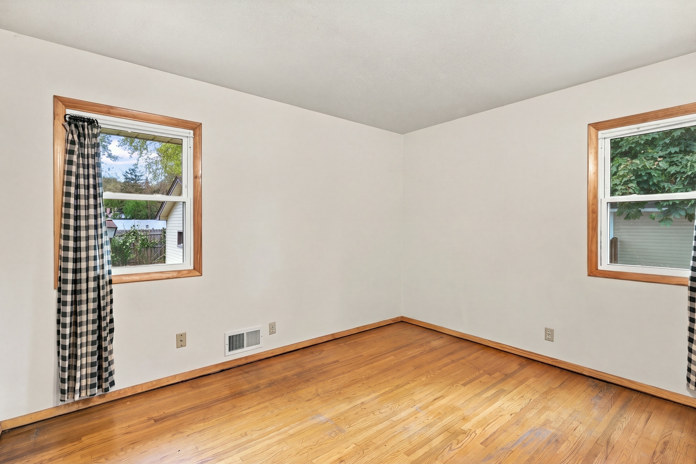  9087 Northwood Parkway, New Hope, MN 55427 - 物件實景