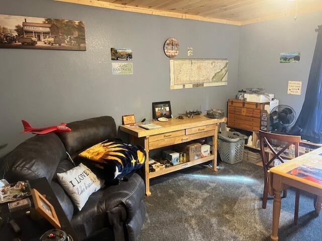 Branch, Michigan, 49402, United States, 5 Bedrooms Bedrooms, ,4 BathroomsBathrooms,Residential,For Sale,1986273