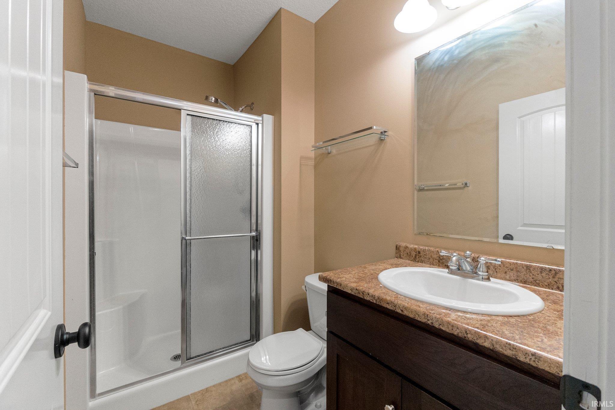 Fort Wayne, Indiana, 46825-7408, United States, 4 Bedrooms Bedrooms, ,5 BathroomsBathrooms,Residential,For Sale,1975267