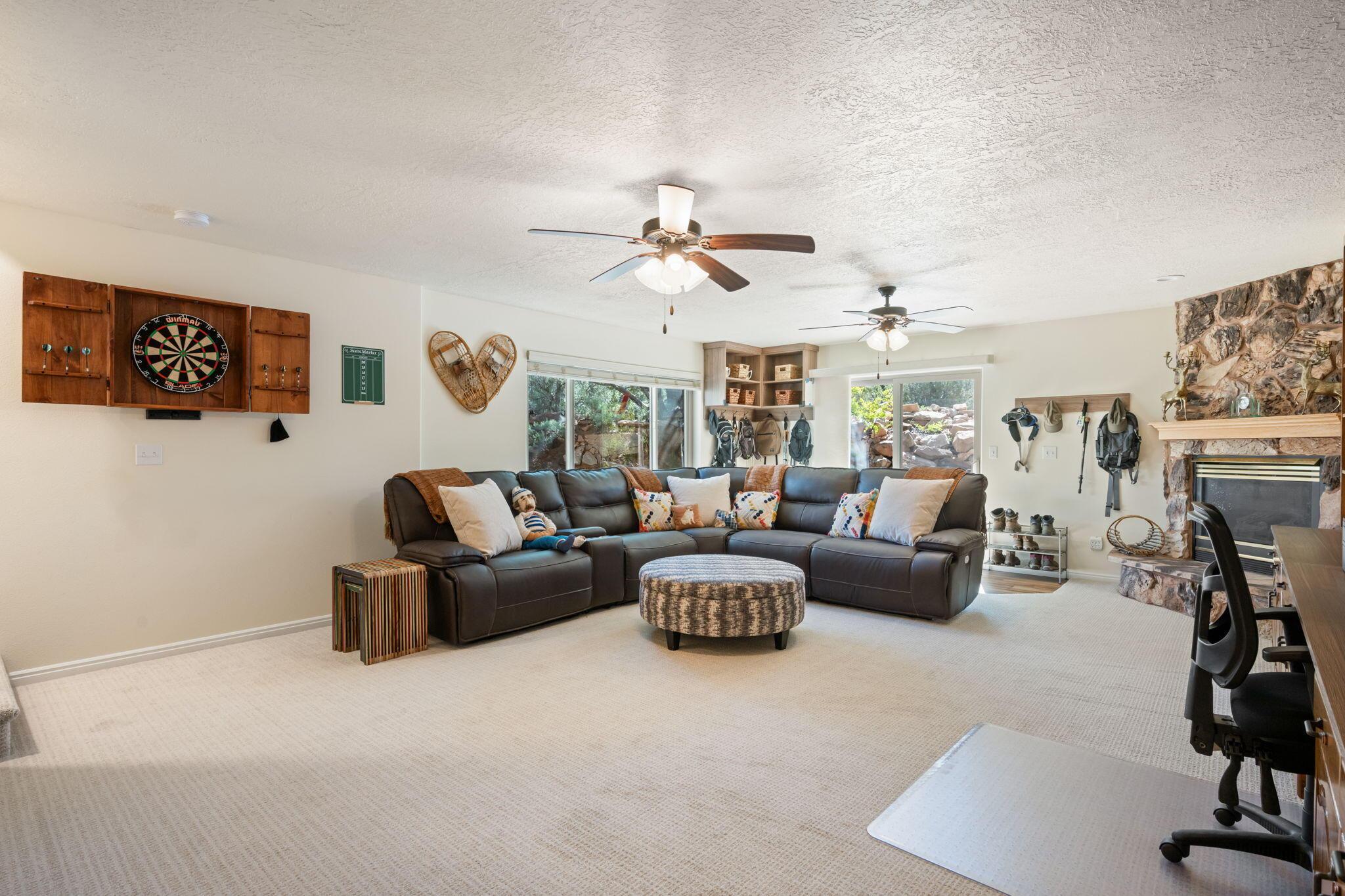 Dammeron Valley, Utah, 84783, United States, 5 Bedrooms Bedrooms, ,3 BathroomsBathrooms,Residential,For Sale,2039749