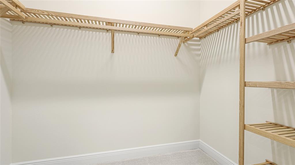 Sarasota, Florida, 34240, United States, 4 Bedrooms Bedrooms, ,4 BathroomsBathrooms,Residential,For Sale,1987779