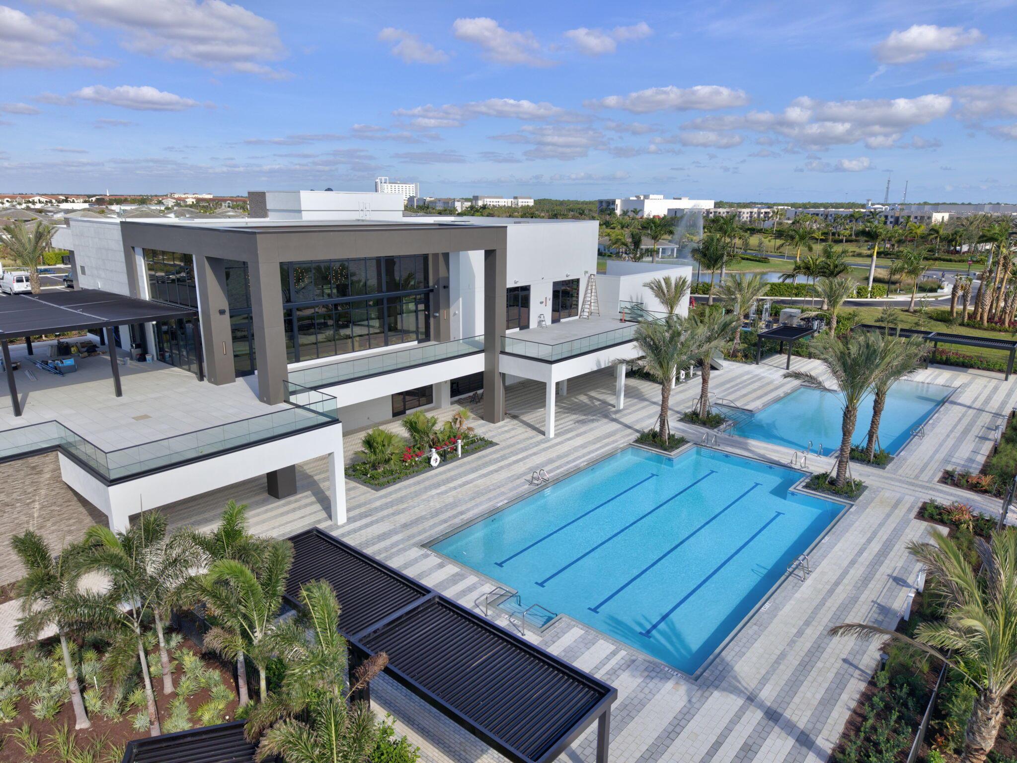 Port St Lucie, Florida, 34987, United States, 2 Bedrooms Bedrooms, ,3 BathroomsBathrooms,Residential,For Sale,1921957