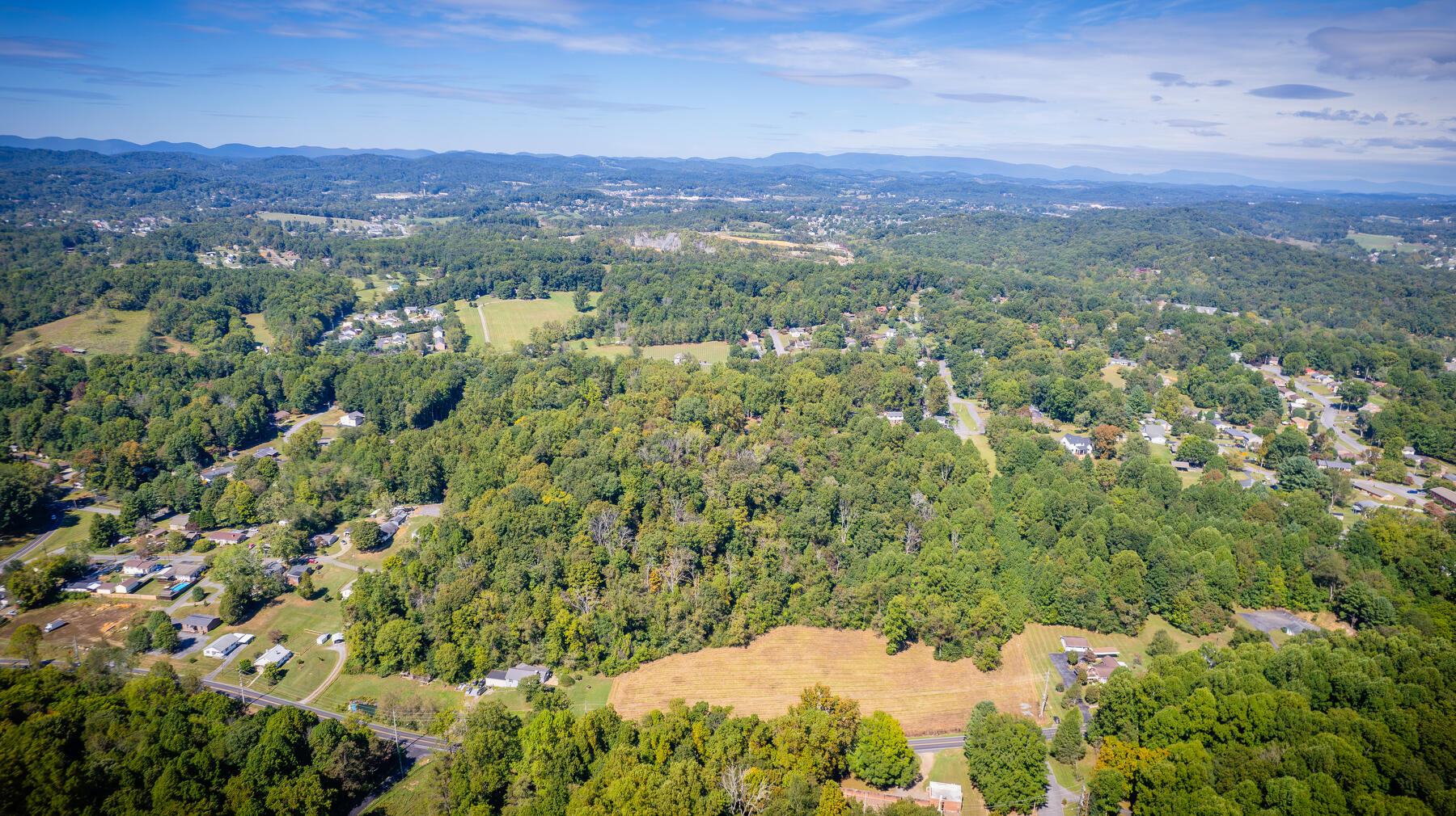 Bristol, Tennessee, 37620, United States, ,Land,For Sale,1975857
