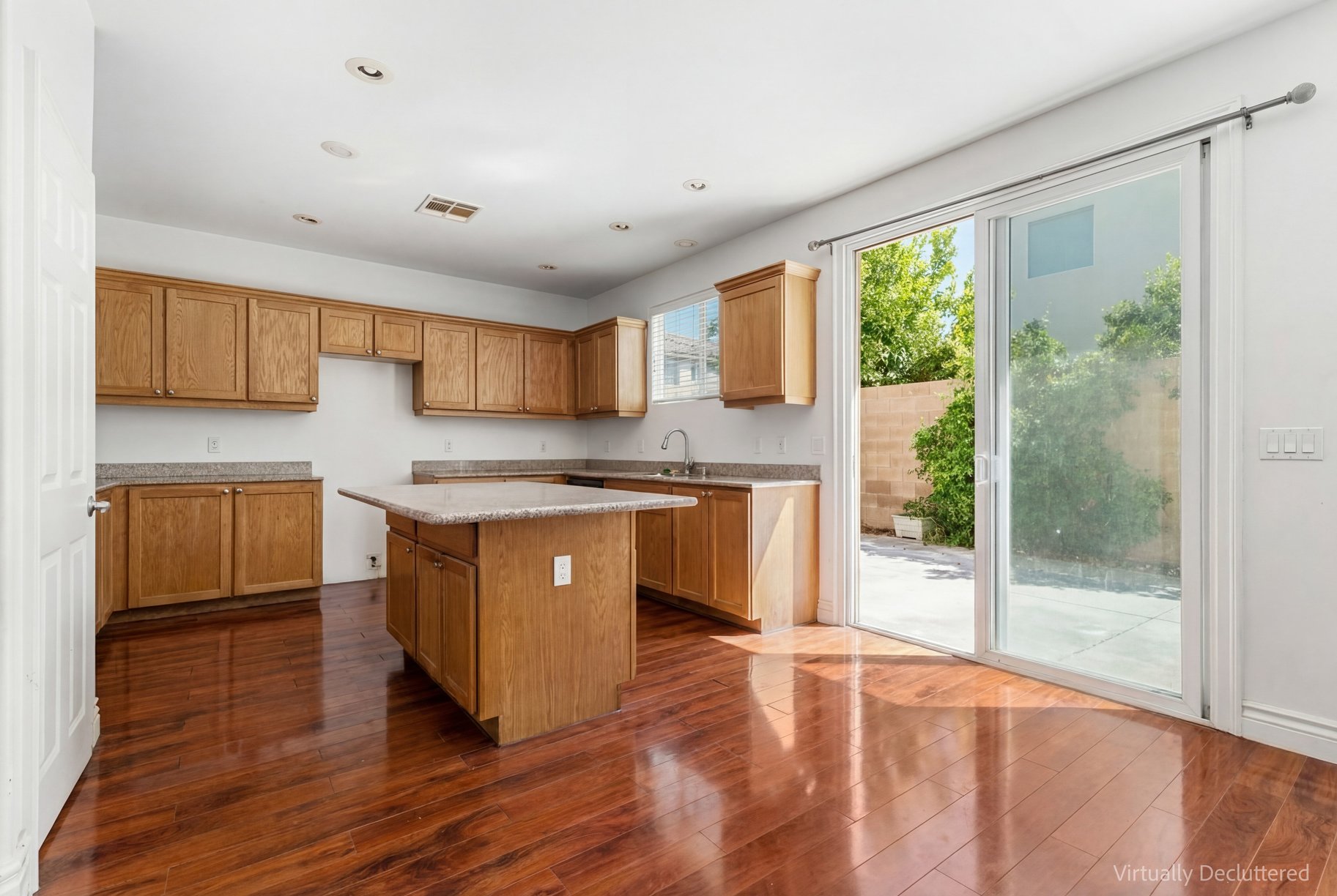  New to Market - 物件實景