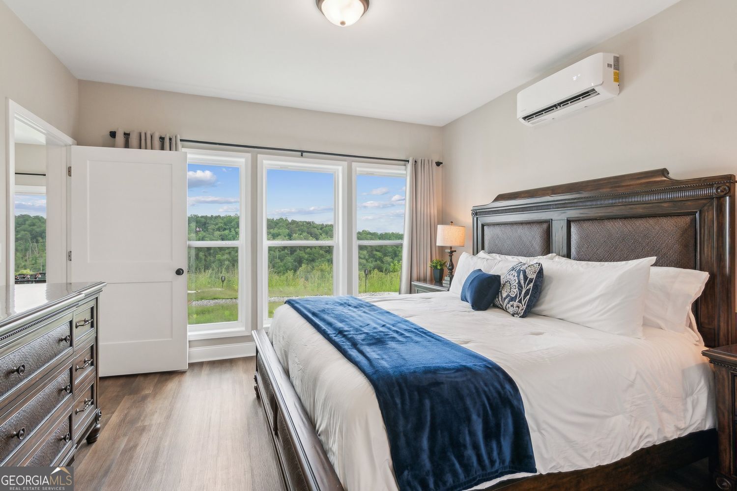 Ellijay, Georgia, 30540, United States, 3 Bedrooms Bedrooms, ,3 BathroomsBathrooms,Residential,For Sale,1858970