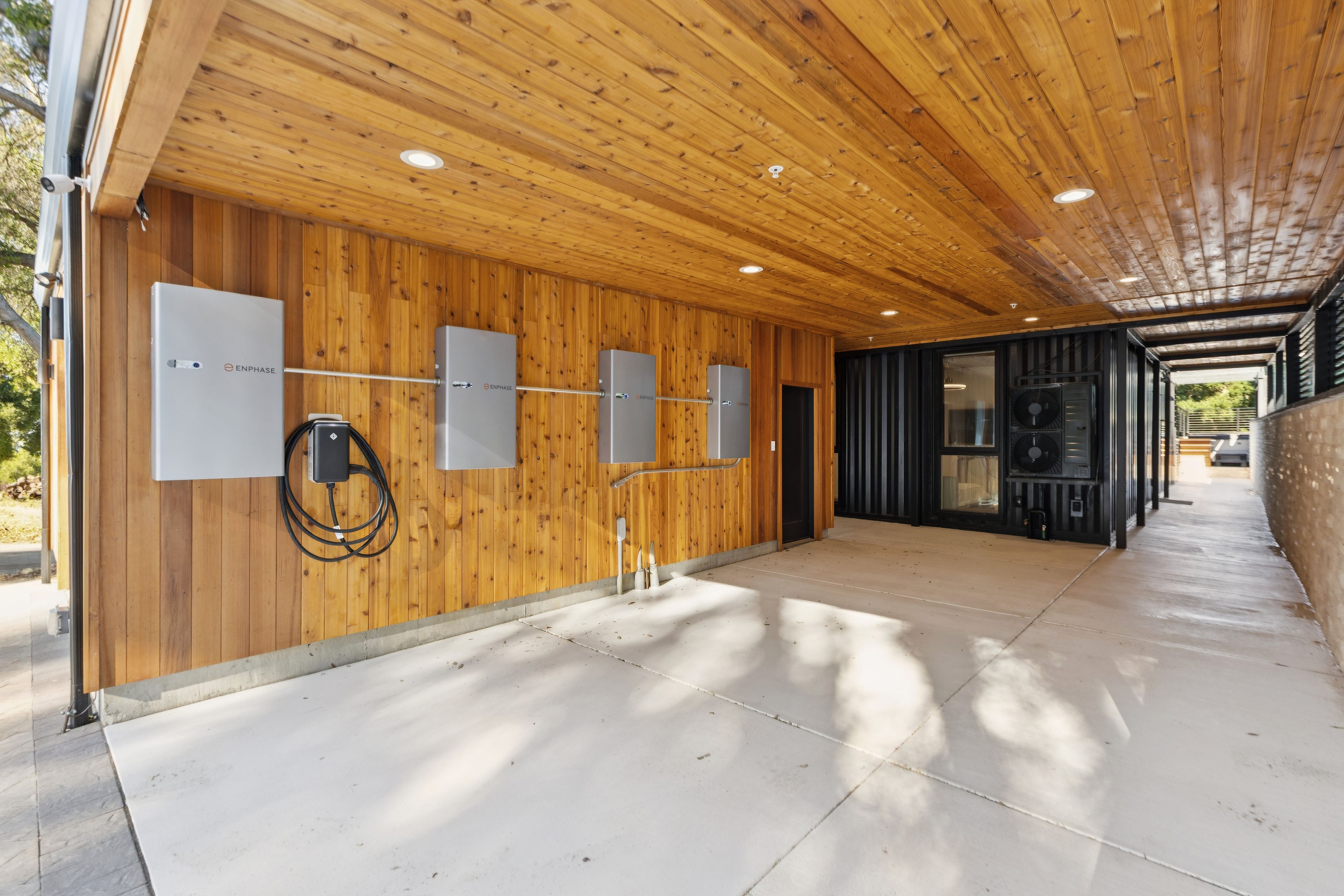  Modern Off-Grid Compound with Panoramic Valley Views - 物件實景