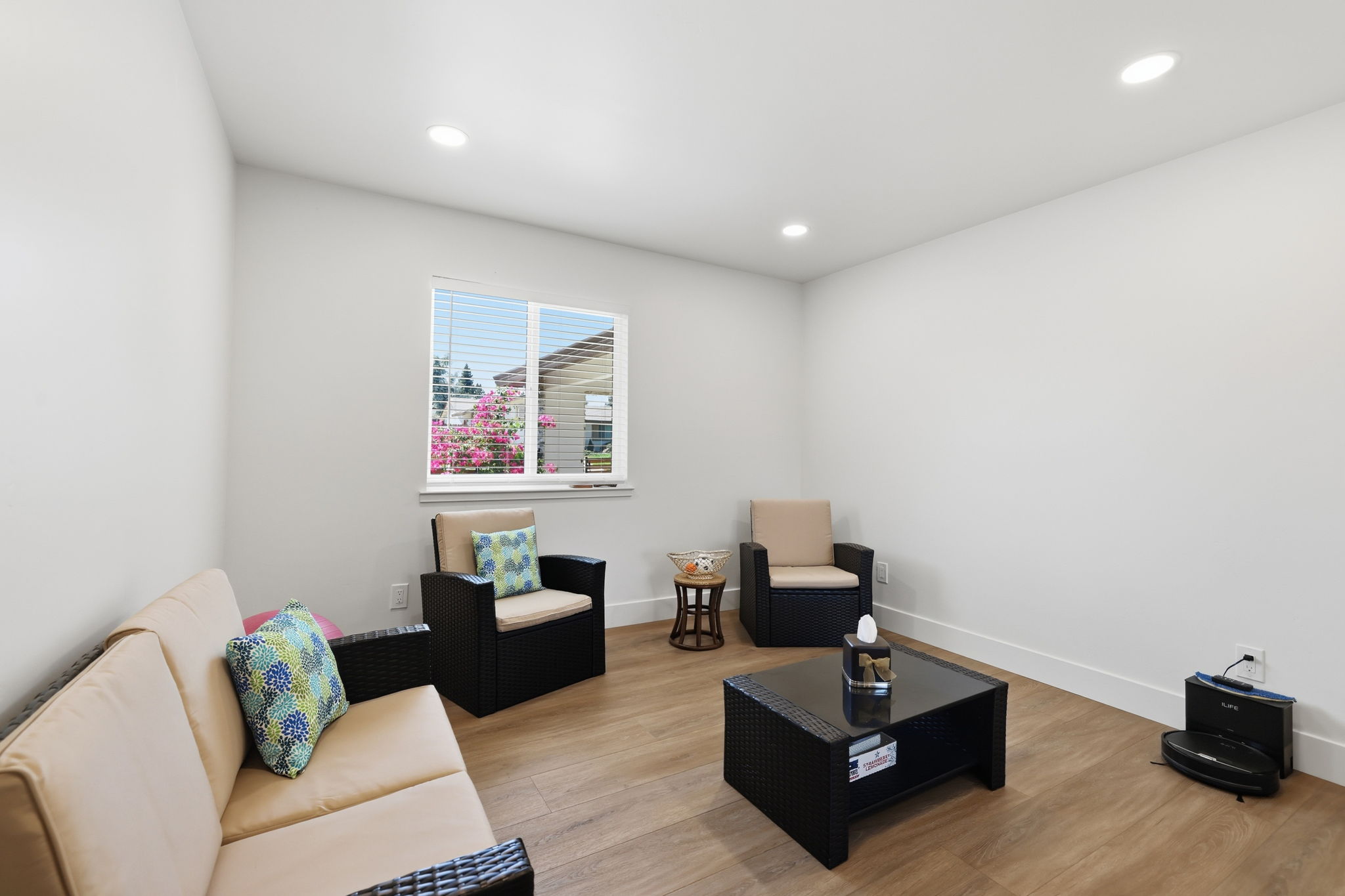  7014 Checkerbloom Way, Citrus Heights, CA 95610 - 物件實景