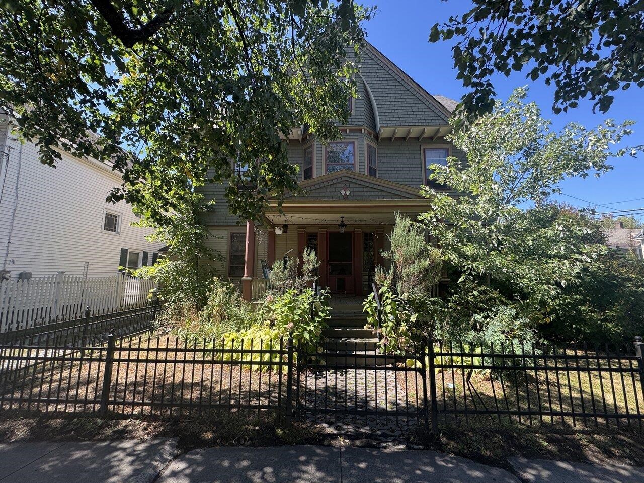 Burlington, Vermont, 05401, United States, ,Residential,For Sale,1939289