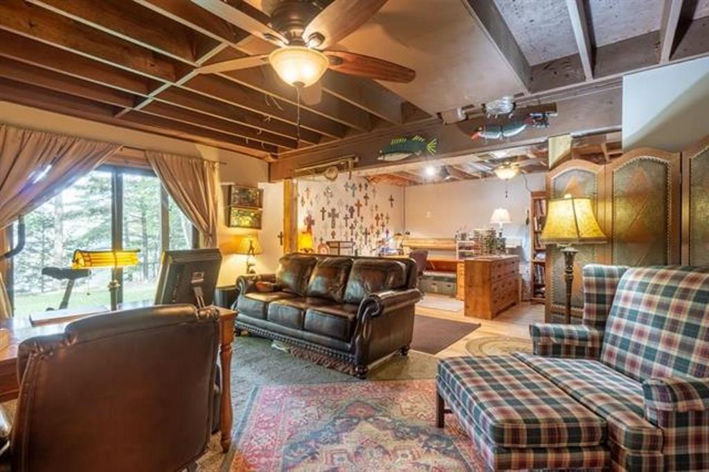 Rhinelander, Wisconsin, 54501, United States, 3 Bedrooms Bedrooms, ,3 BathroomsBathrooms,Residential,For Sale,1908490