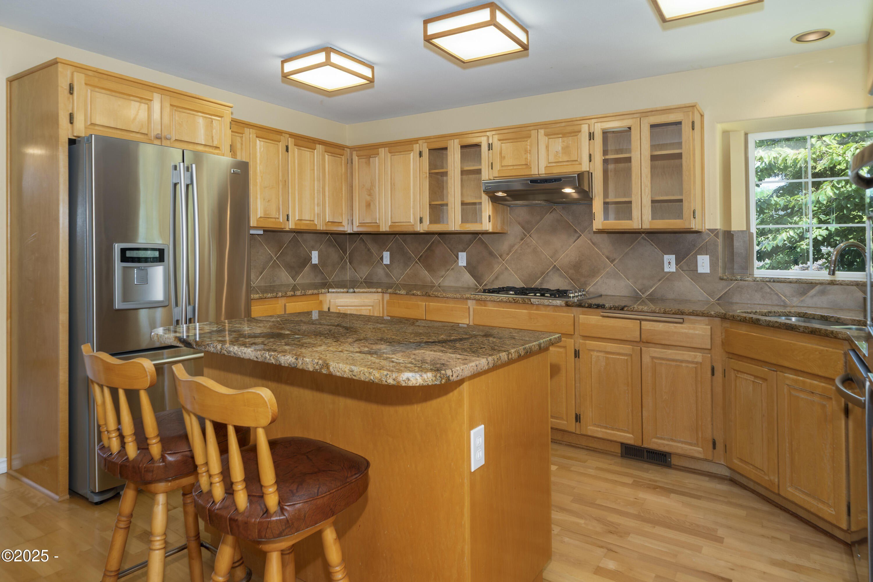 Lincoln City, Oregon, 97365, United States, 2 Bedrooms Bedrooms, ,2 BathroomsBathrooms,Residential,For Sale,1858189