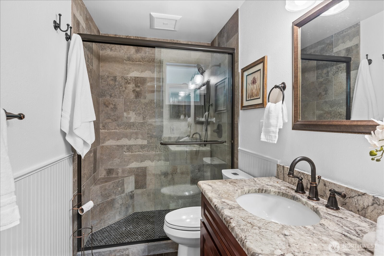 Edmonds, Washington, 98026, United States, 3 Bedrooms Bedrooms, ,1 BathroomBathrooms,Residential,For Sale,1950976