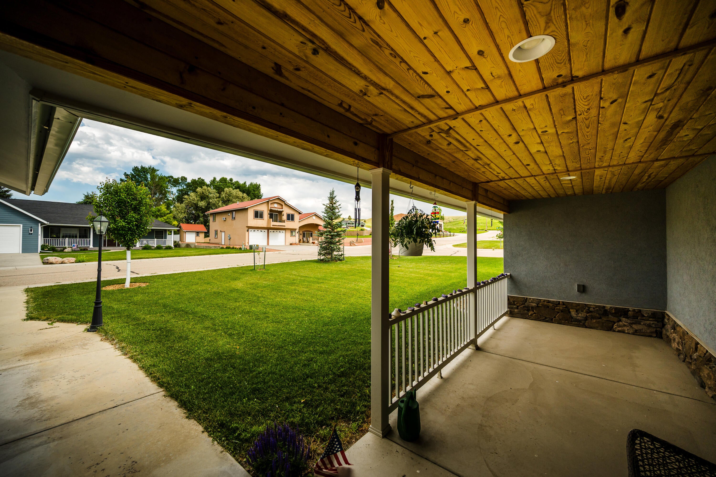 Dayton, Wyoming, 82836, United States, 3 Bedrooms Bedrooms, ,4 BathroomsBathrooms,Residential,For Sale,2015288