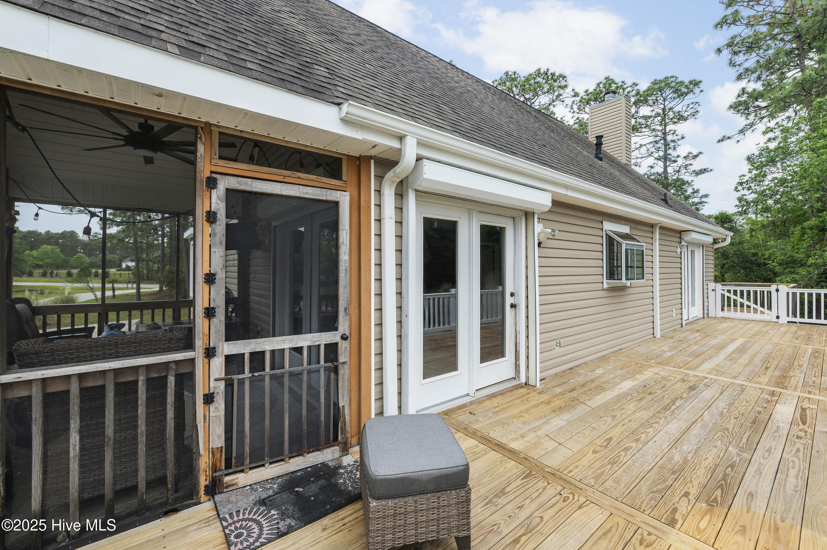 Southport, North Carolina, 28461, United States, 3 Bedrooms Bedrooms, ,4 BathroomsBathrooms,Residential,For Sale,1895633