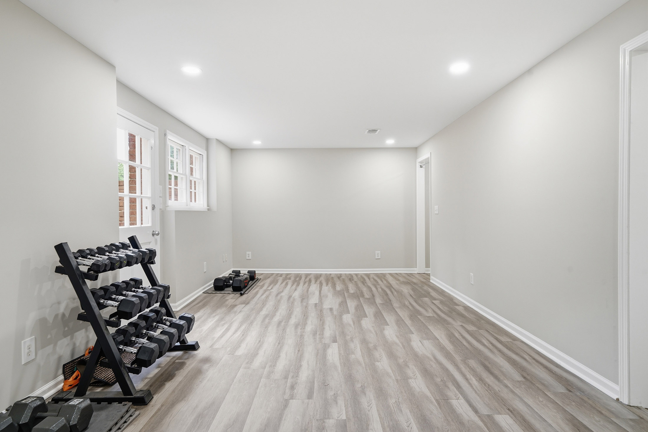  Tucked Into a Cul-de-Sac in Johns Creek’s Sought-After Glastonberry Neighborhood - 物件實景