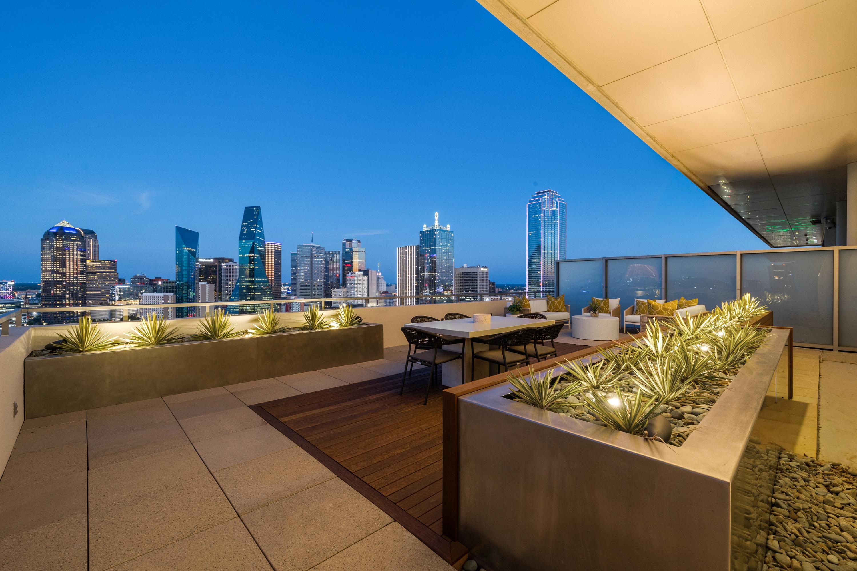  The House, Unit 2701 — 27th Floor Penthouse - 物件實景