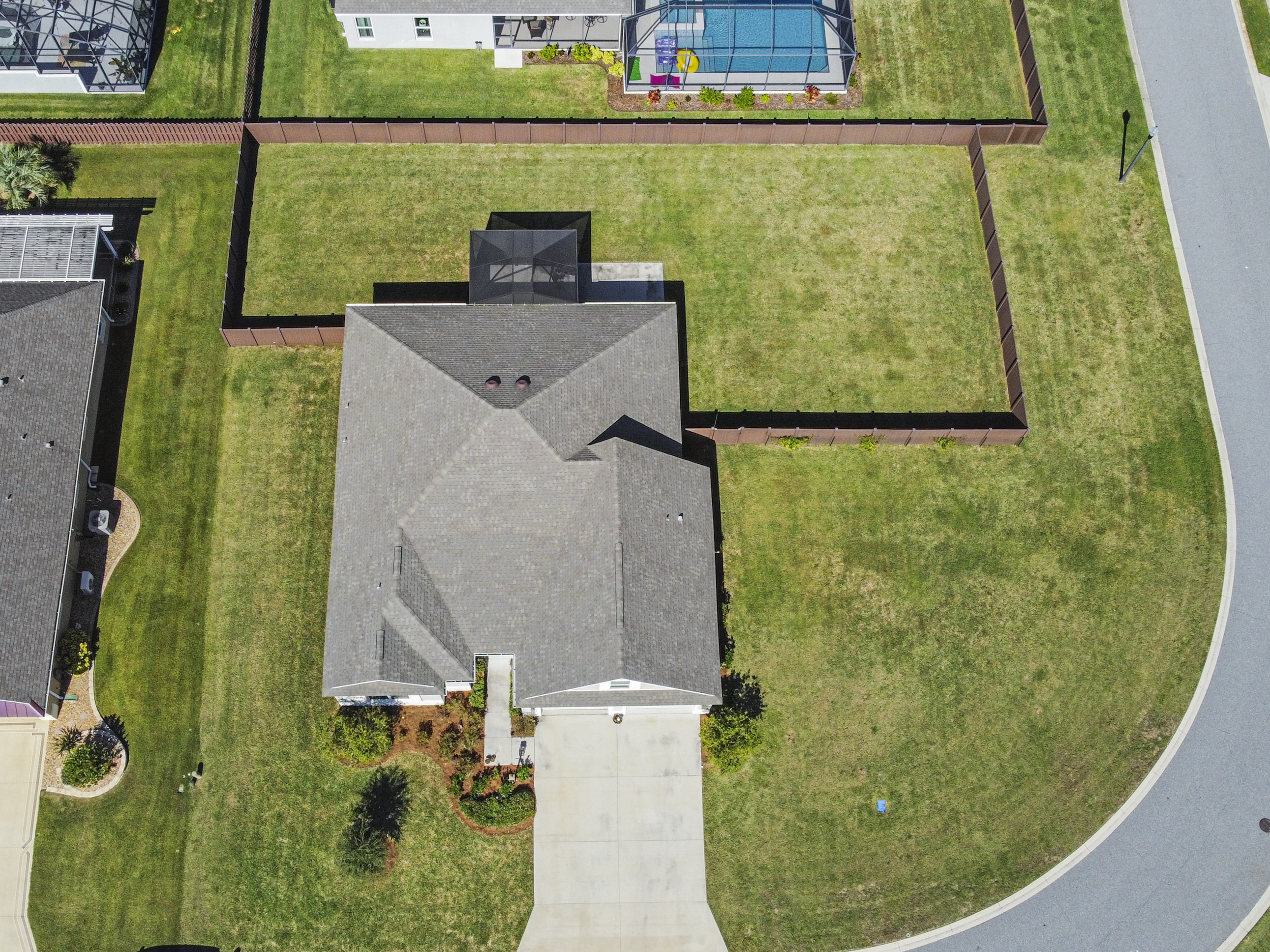 Oxford, Florida, 34484, United States, 3 Bedrooms Bedrooms, ,2 BathroomsBathrooms,Residential,For Sale,1989901