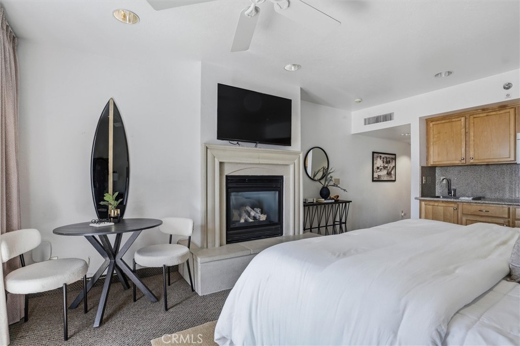 Pismo Beach, California, 93449, United States, ,1 BathroomBathrooms,Residential,For Sale,2032809