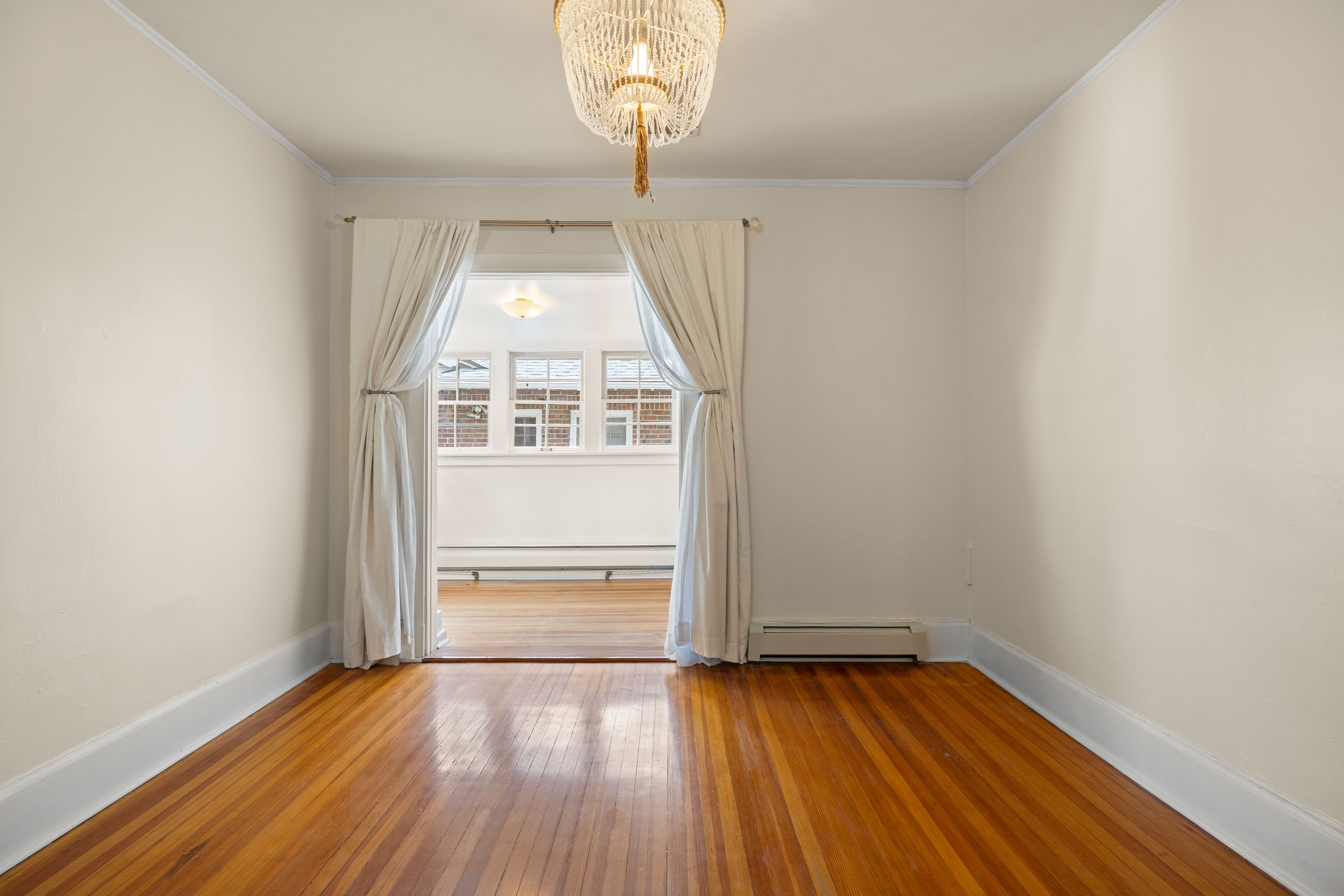  Mediterranean Masterpiece Spanning Prestigious 7th Avenue Parkway - 物件實景