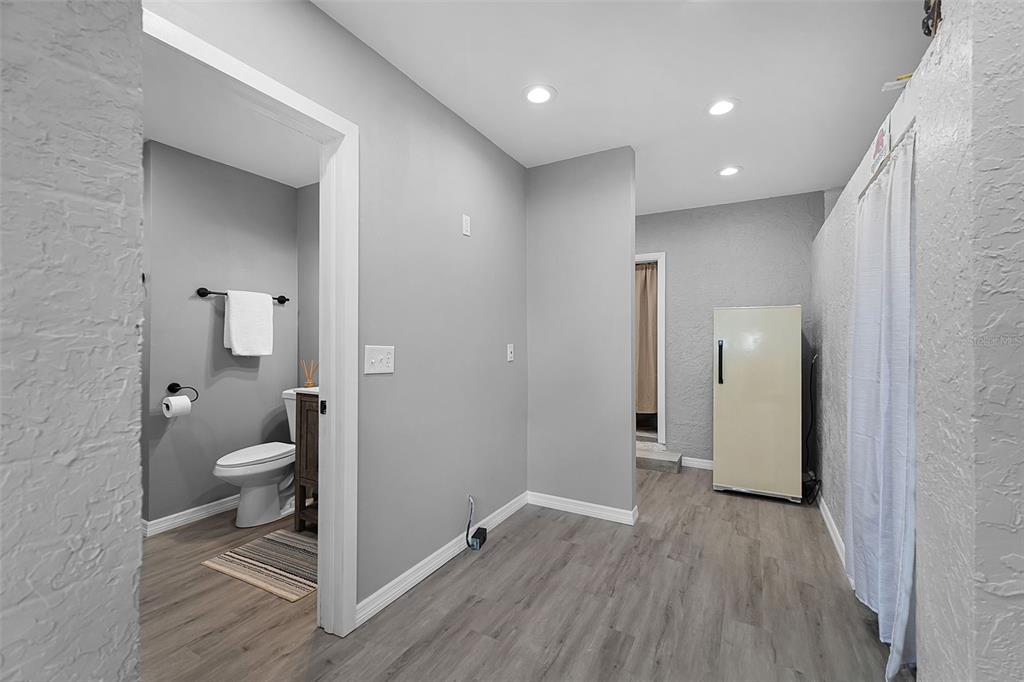 Lake Wales, Florida, 33853, United States, 4 Bedrooms Bedrooms, ,4 BathroomsBathrooms,Residential,For Sale,1927292