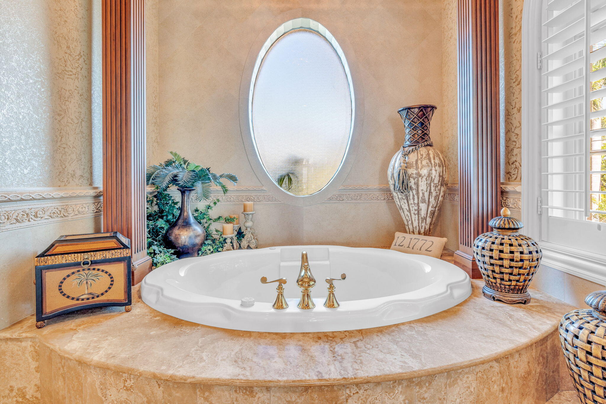 KEY COLONY, Florida, 33051, United States, 4 Bedrooms Bedrooms, ,5 BathroomsBathrooms,Residential,For Sale,1997483