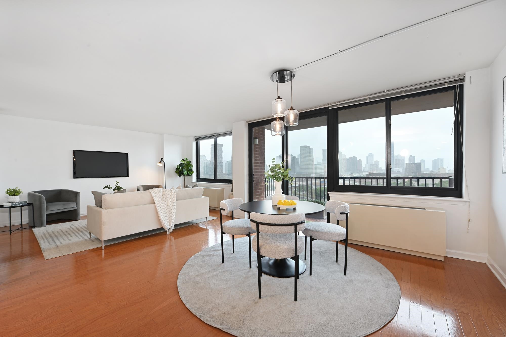 Jersey City, New Jersey, 07310, United States, 2 Bedrooms Bedrooms, ,2 BathroomsBathrooms,Residential,For Sale,1925571