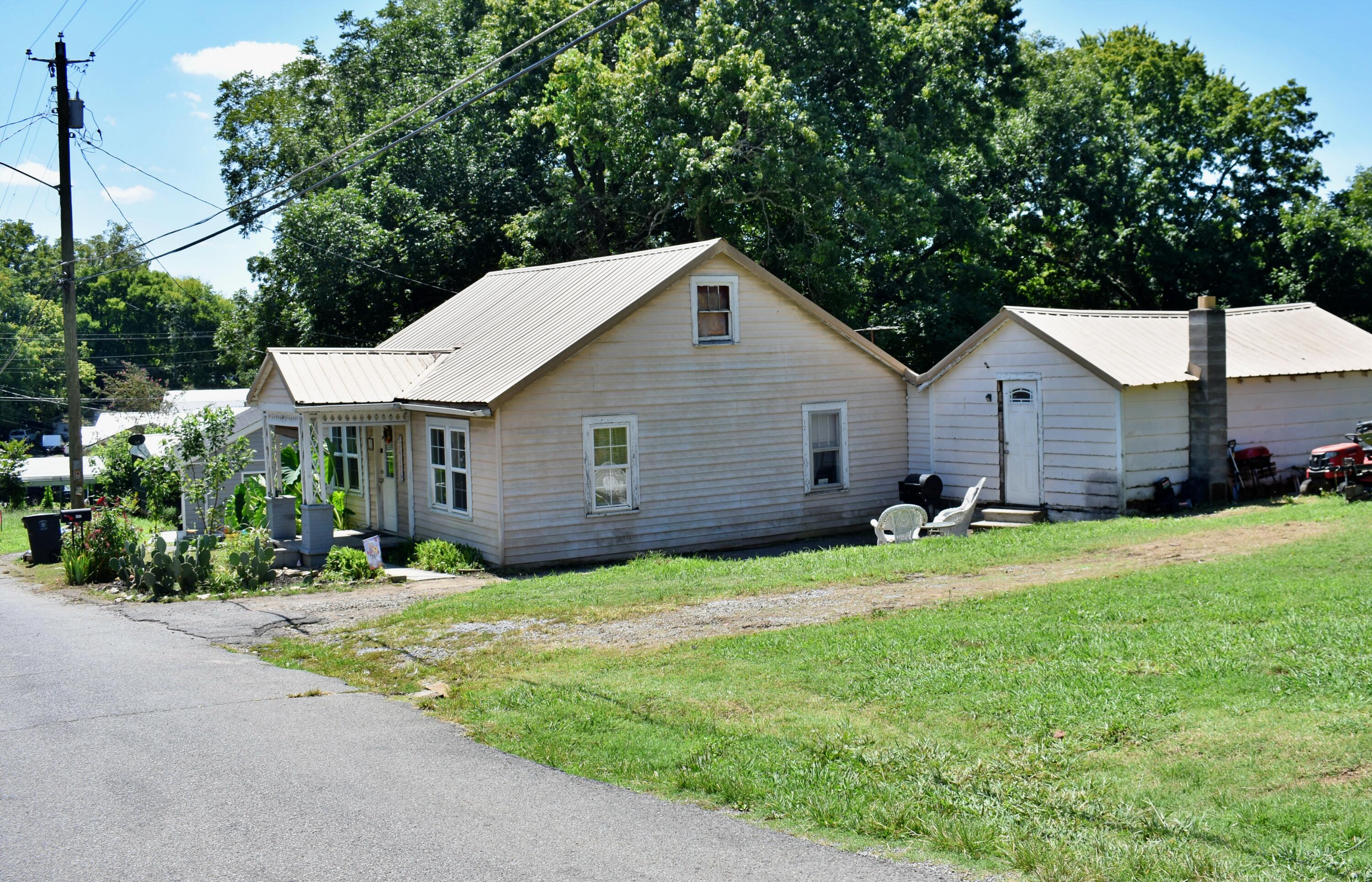 Adams St, Athens, TN 37303 #1