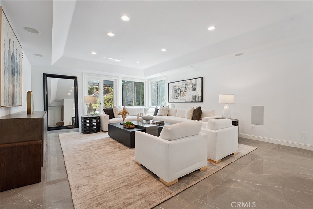 Calabasas, California, 91302, United States, 7 Bedrooms Bedrooms, ,7 BathroomsBathrooms,Residential,For Sale,1951012