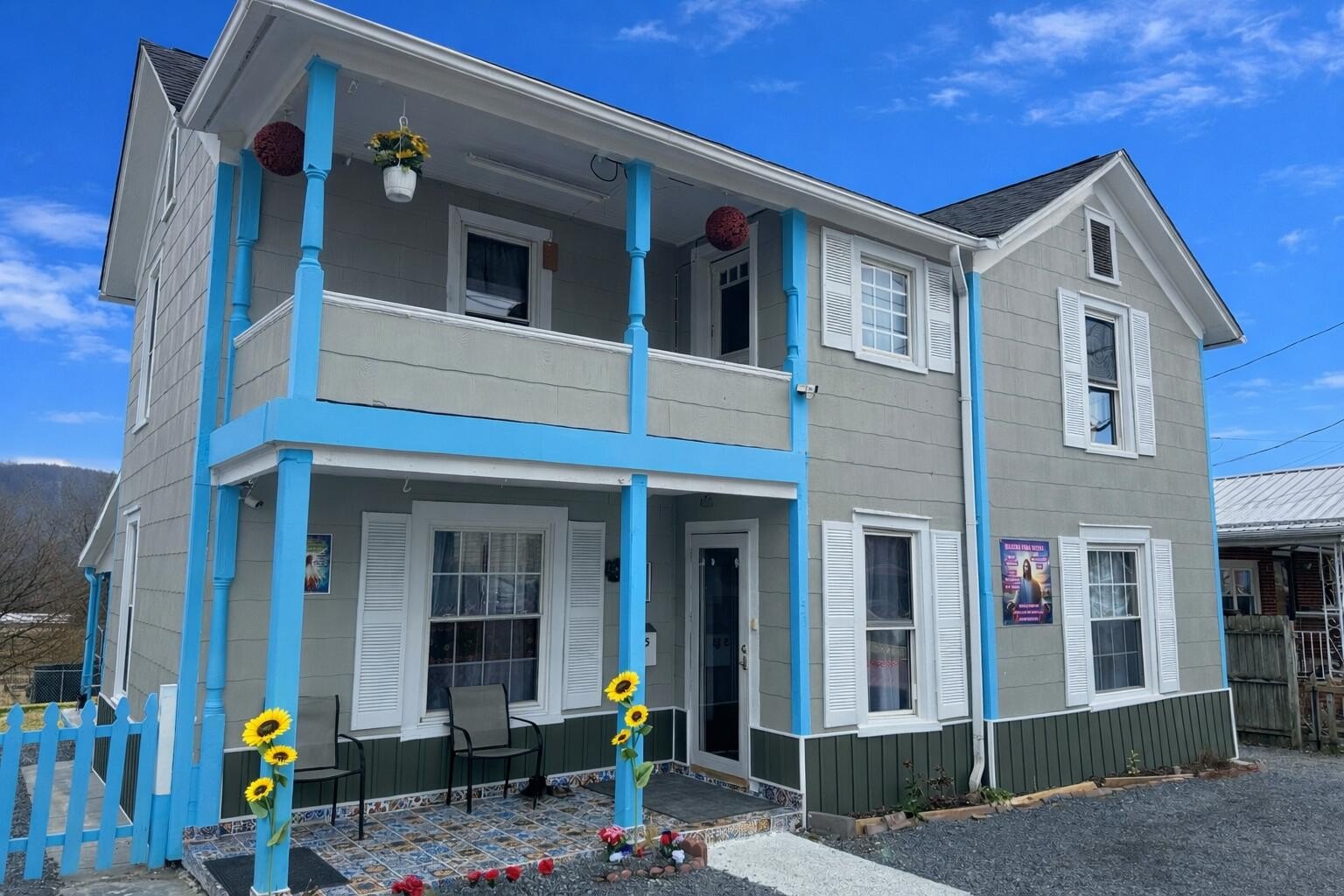 Pocahontas Ave, Ronceverte, WV 24970