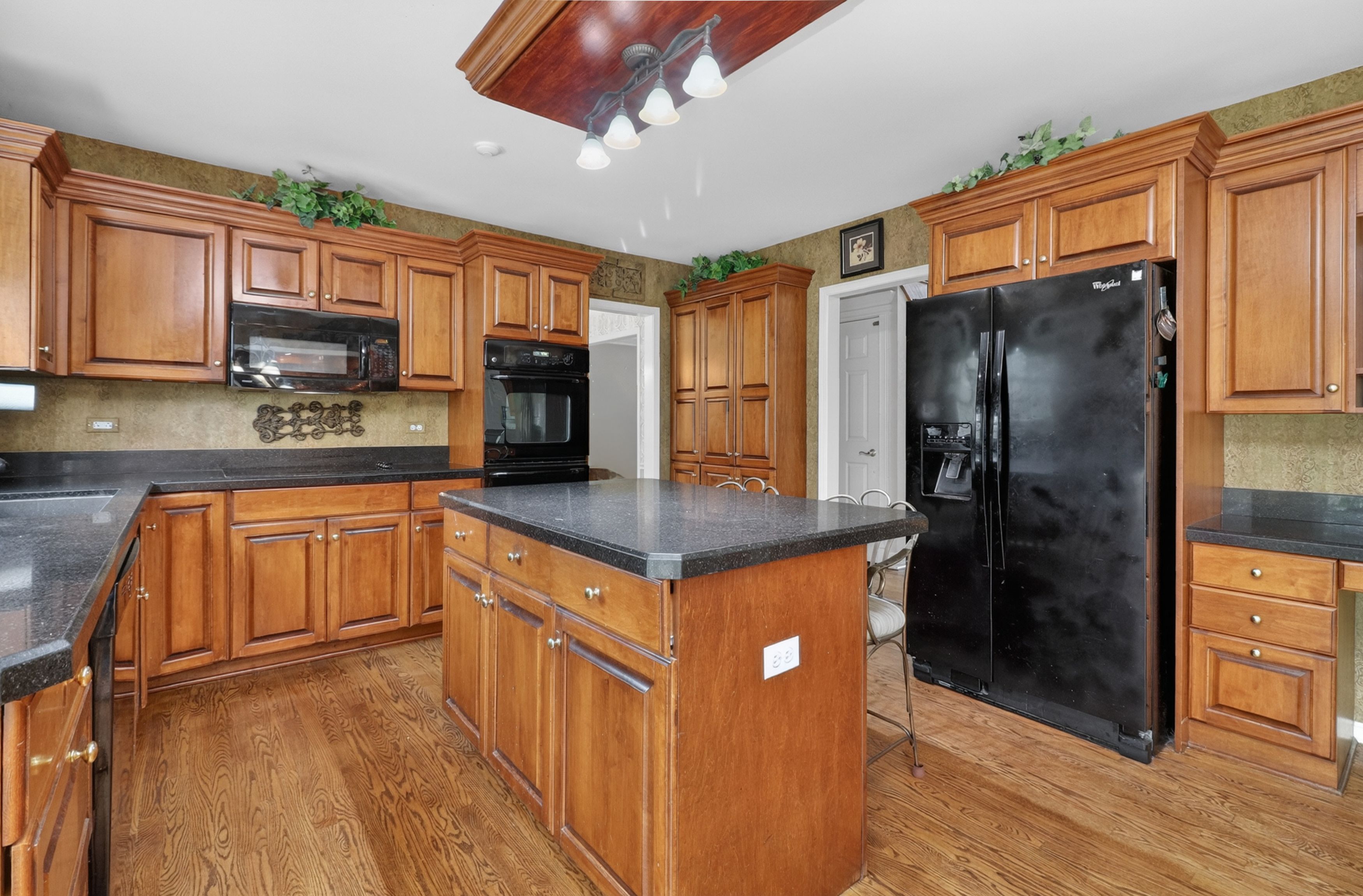  26W248 Tuckaway Court, Winfield, IL, 60190 - 物件實景