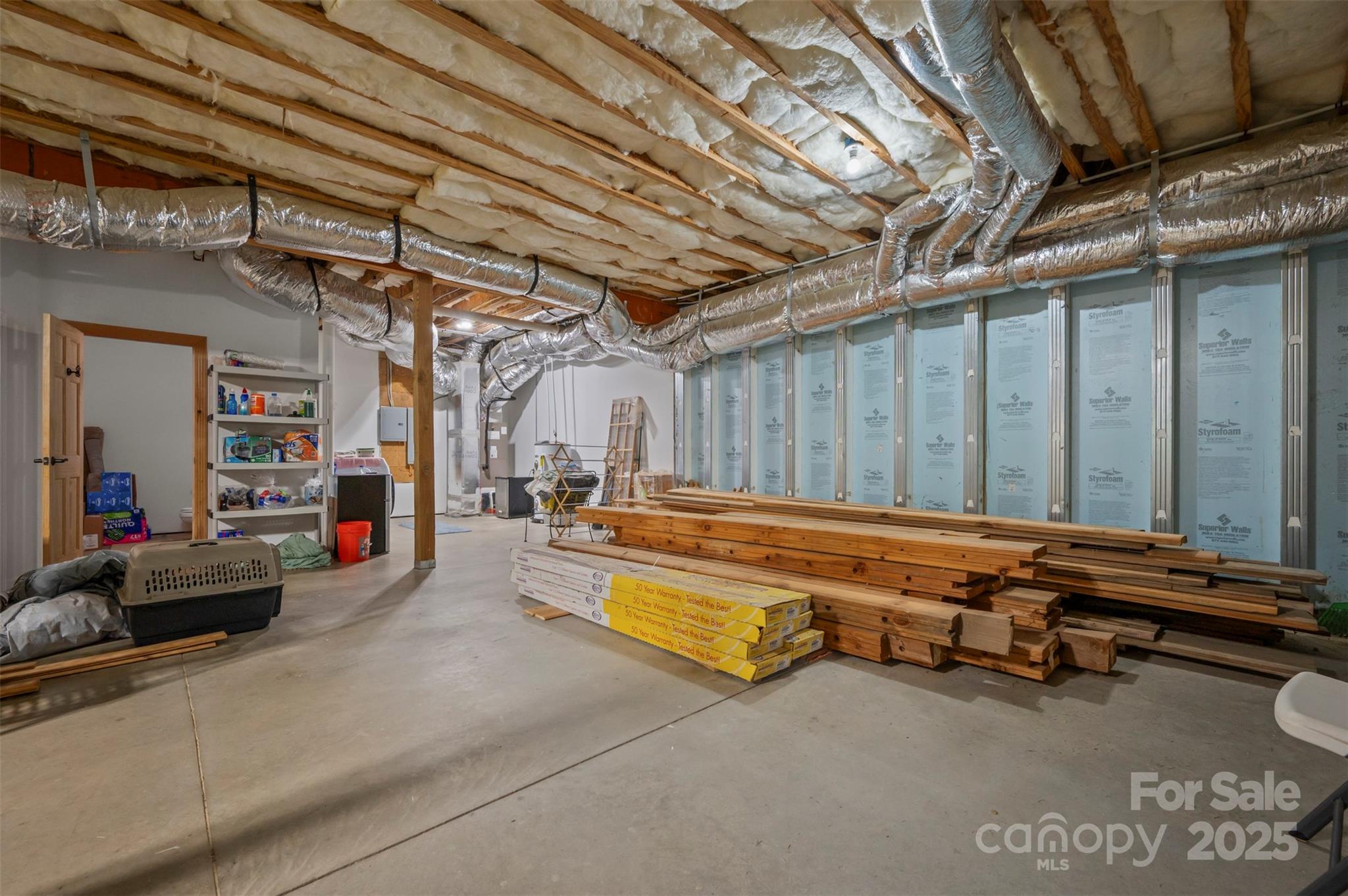 Saluda, North Carolina, 28773, United States, 3 Bedrooms Bedrooms, ,3 BathroomsBathrooms,Residential,For Sale,1996428