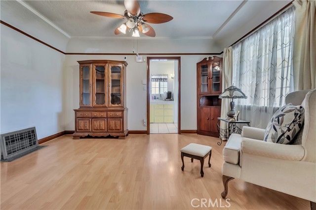 South Gate, California, 90280, United States, 4 Bedrooms Bedrooms, ,Residential,For Sale,1943165
