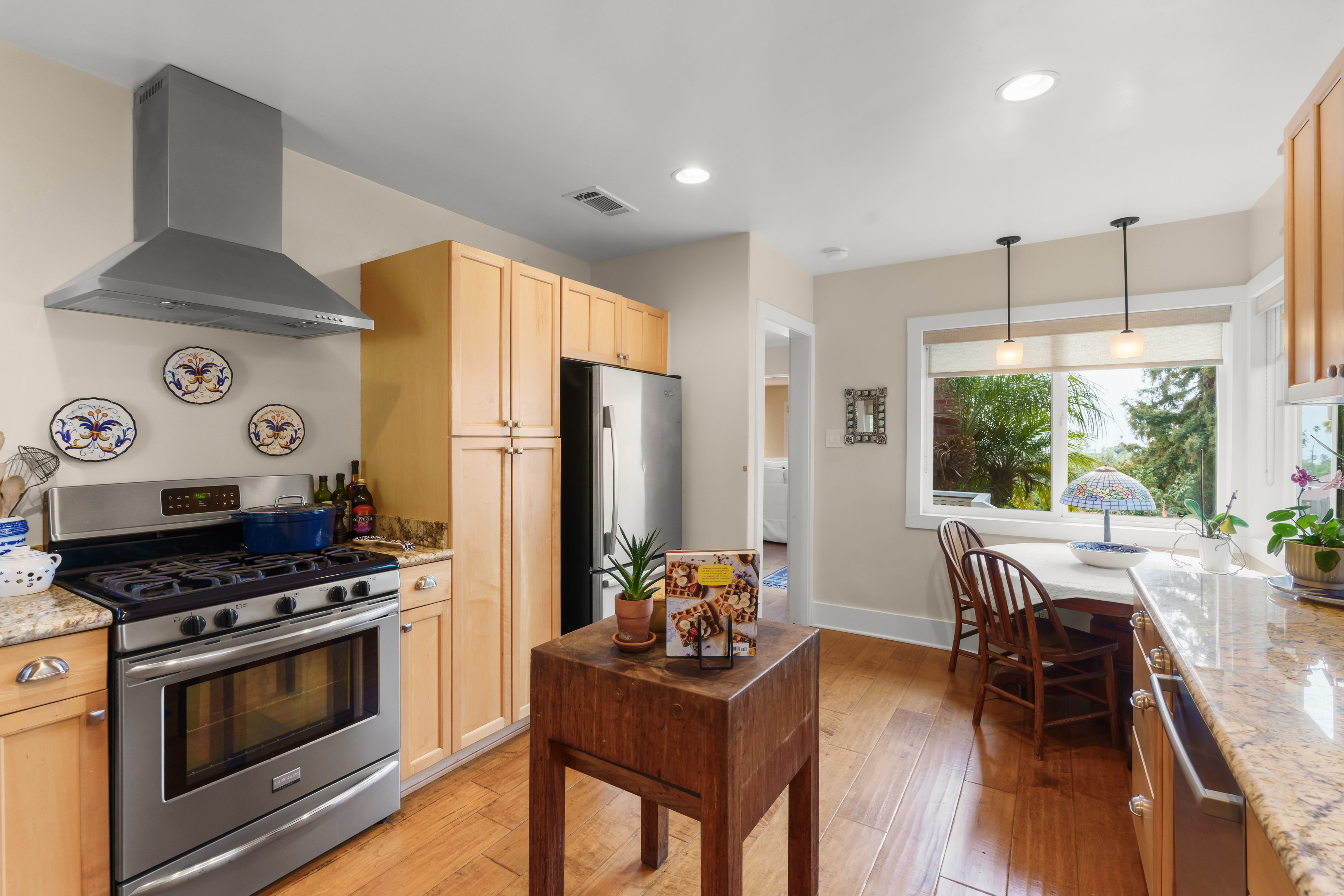  981 Poli Street, Ventura, CA 93001 - 物件實景