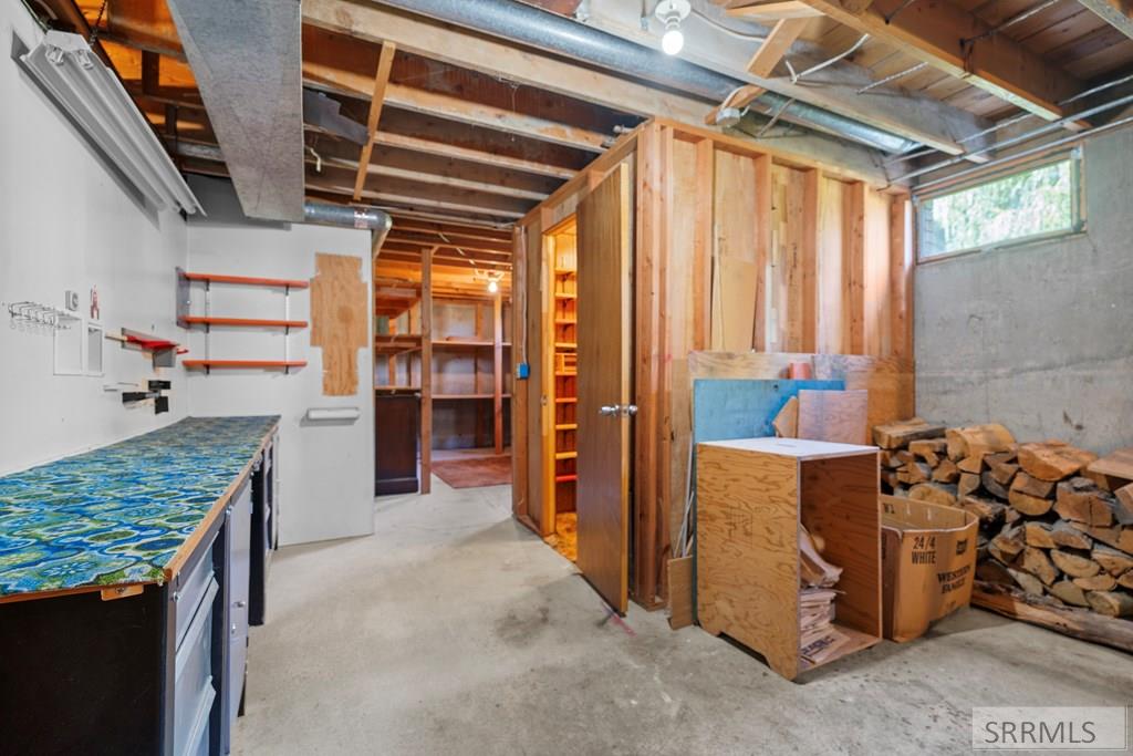 SHELLEY, Idaho, 83274, United States, 4 Bedrooms Bedrooms, ,3 BathroomsBathrooms,Residential,For Sale,1976532