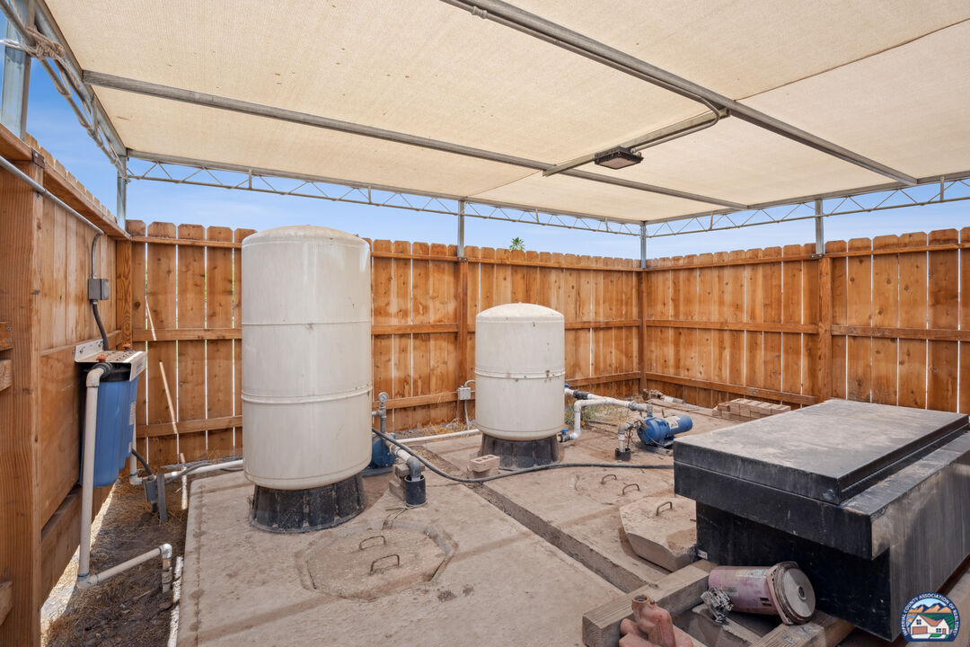 El Centro, California, 92243, United States, 4 Bedrooms Bedrooms, ,3 BathroomsBathrooms,Residential,For Sale,1838686