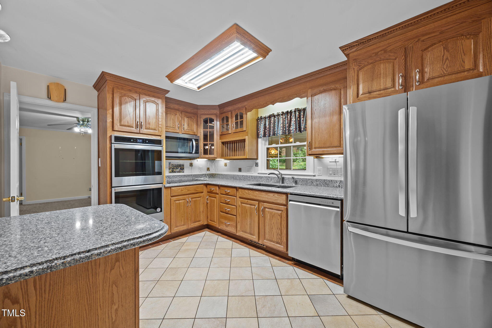Raleigh, North Carolina, 27609, United States, 3 Bedrooms Bedrooms, ,2 BathroomsBathrooms,Residential,For Sale,1911441