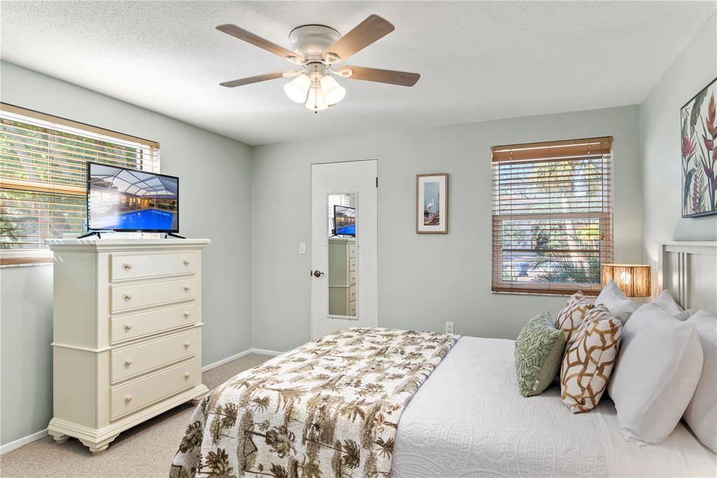 Sarasota, Florida, 34242, United States, 3 Bedrooms Bedrooms, ,2 BathroomsBathrooms,Residential,For Sale,1992857