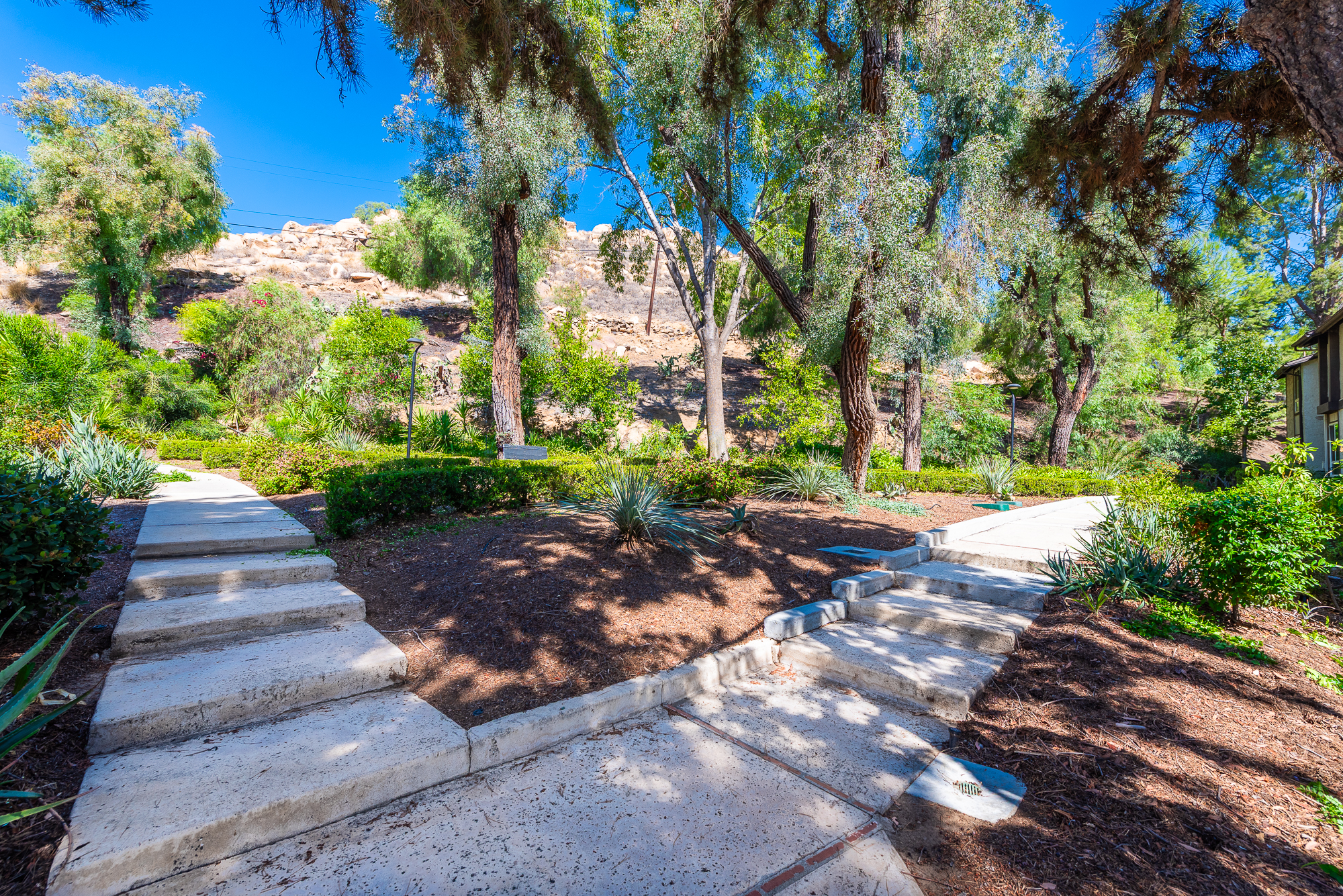  4679 Maxwell Court, Riverside, CA 92501 - 物件實景