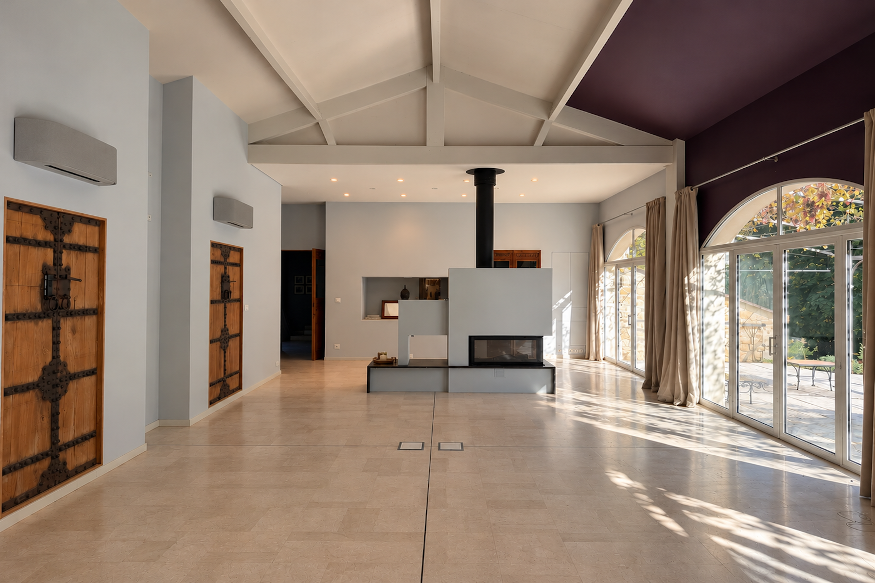  35 Minutes from Uzès – Charming 510 sqm Provençal Farmhouse Set Within 1.8 Hect… - 物件實景