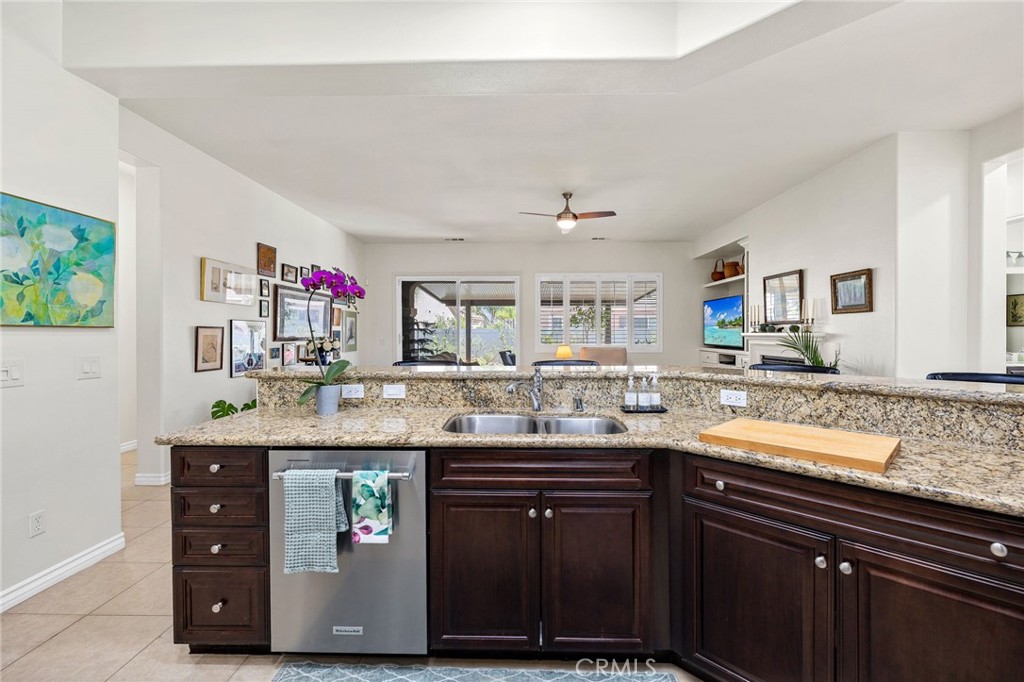 Hemet, California, 92545, United States, 2 Bedrooms Bedrooms, ,3 BathroomsBathrooms,Residential,For Sale,2034070