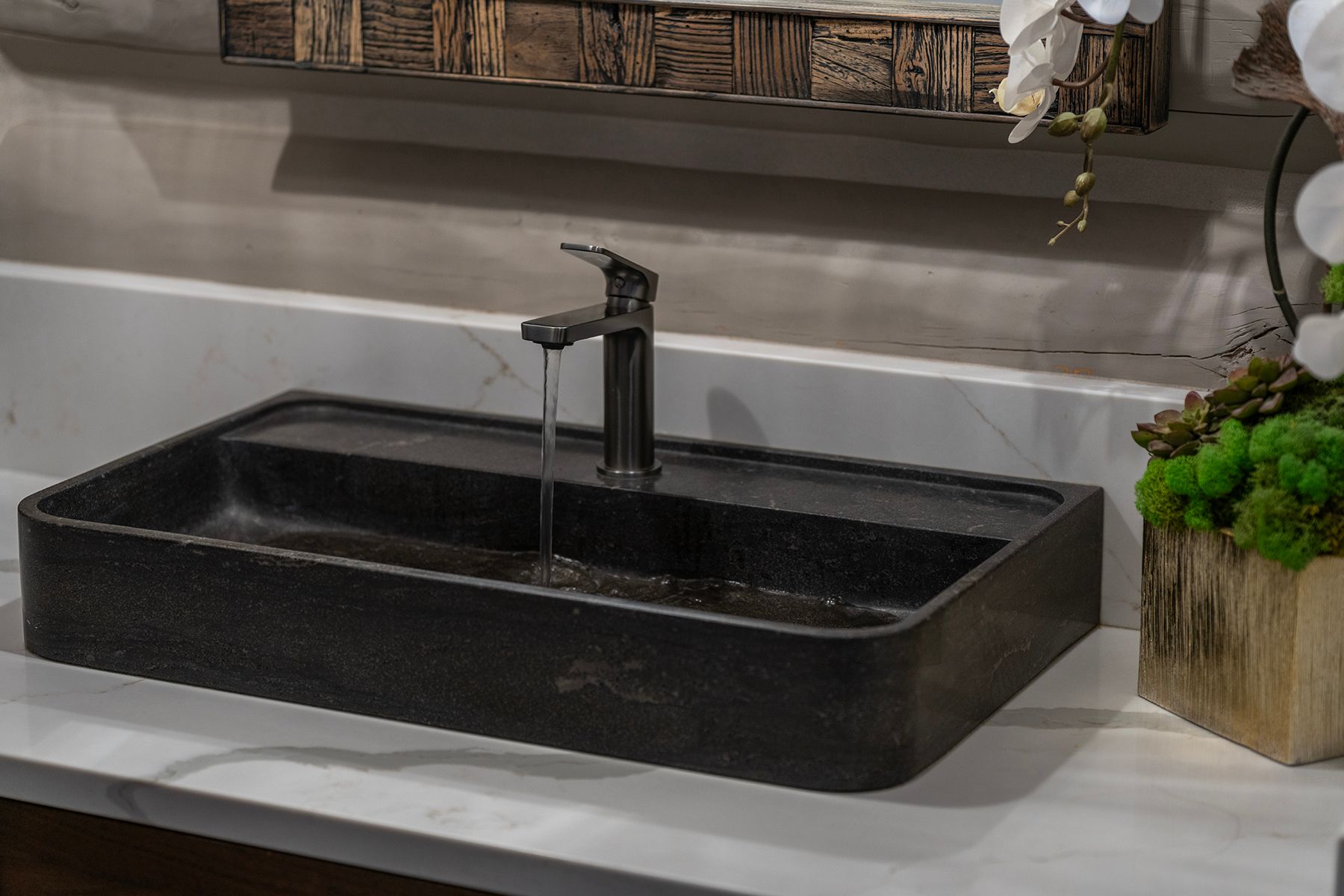  Privacy in Bedford - 物件實景