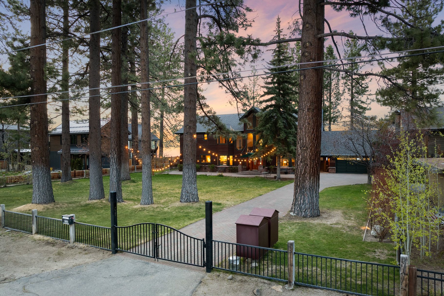  Sunrise-to-Sunset Lake Living - 物件實景