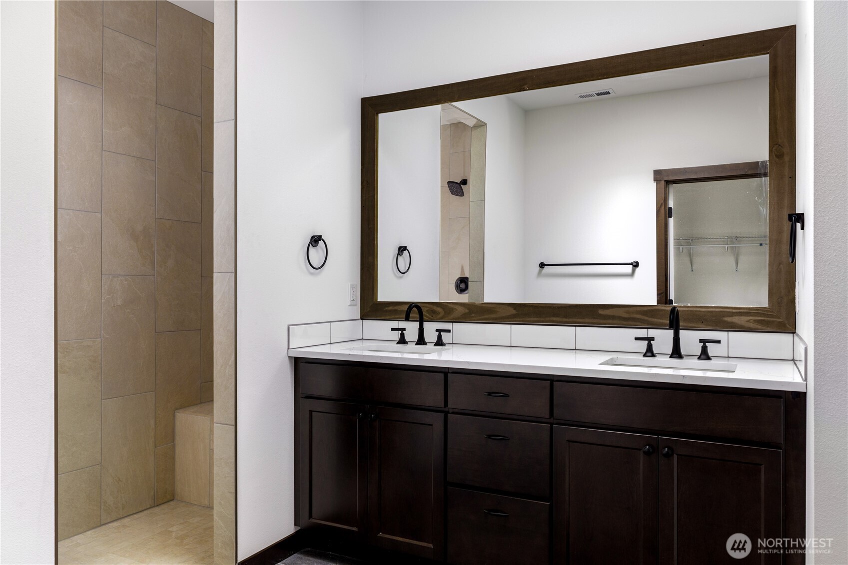 Oak Harbor, Washington, 98277, United States, 3 Bedrooms Bedrooms, ,1 BathroomBathrooms,Residential,For Sale,1759777