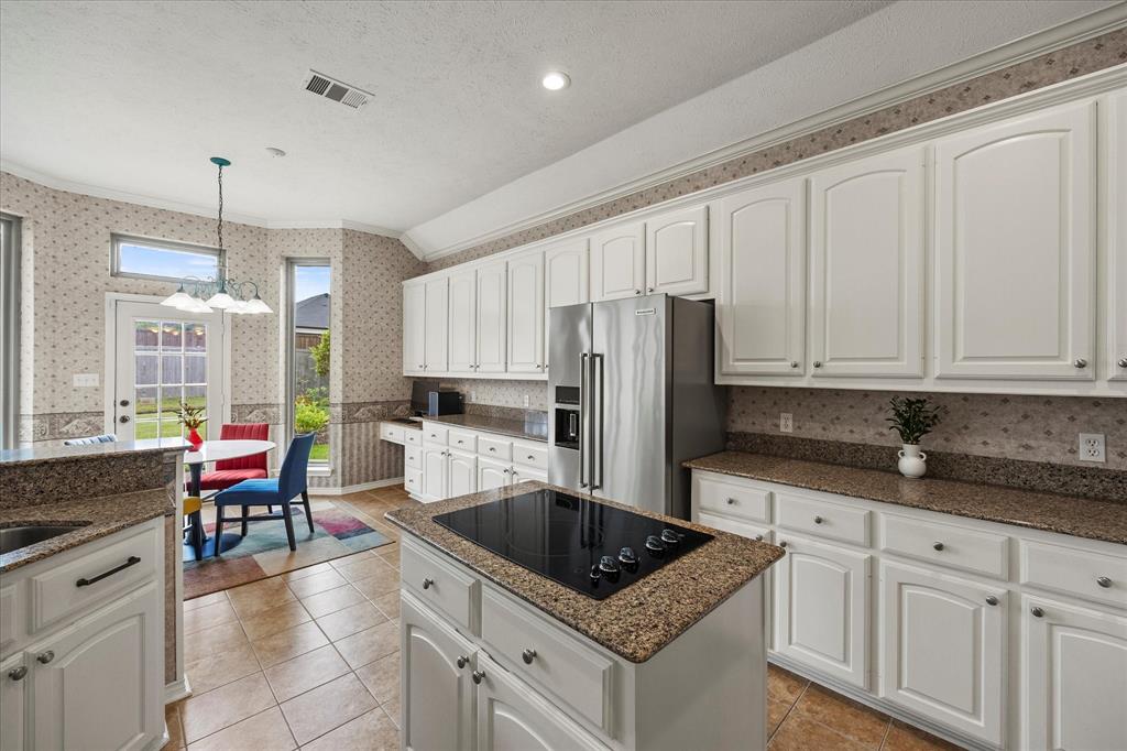 Rockwall, Texas, 75032, United States, 4 Bedrooms Bedrooms, ,3 BathroomsBathrooms,Residential,For Sale,1826562