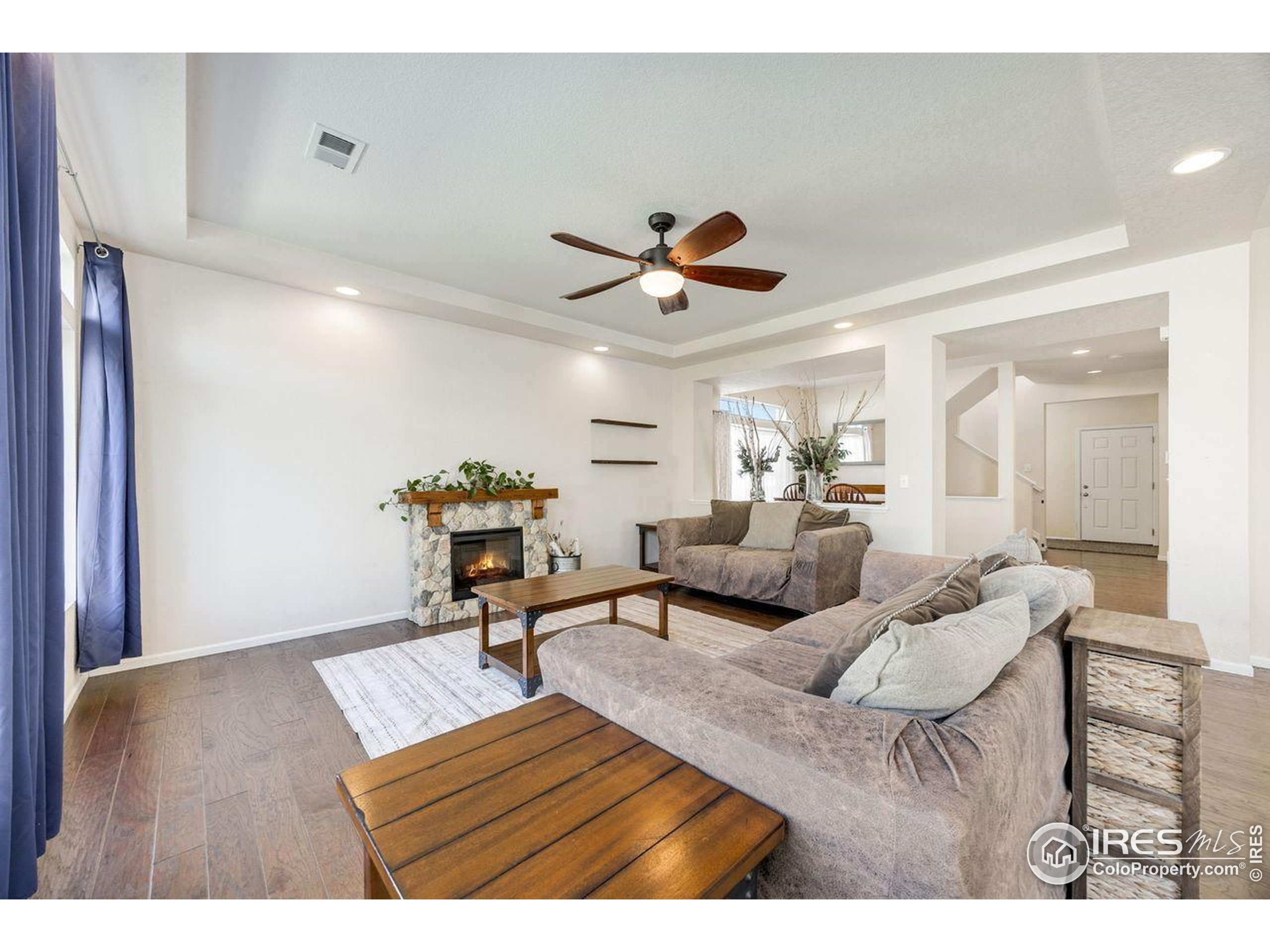 Johnstown, Colorado, 80534, United States, 3 Bedrooms Bedrooms, ,3 BathroomsBathrooms,Residential,For Sale,1970661