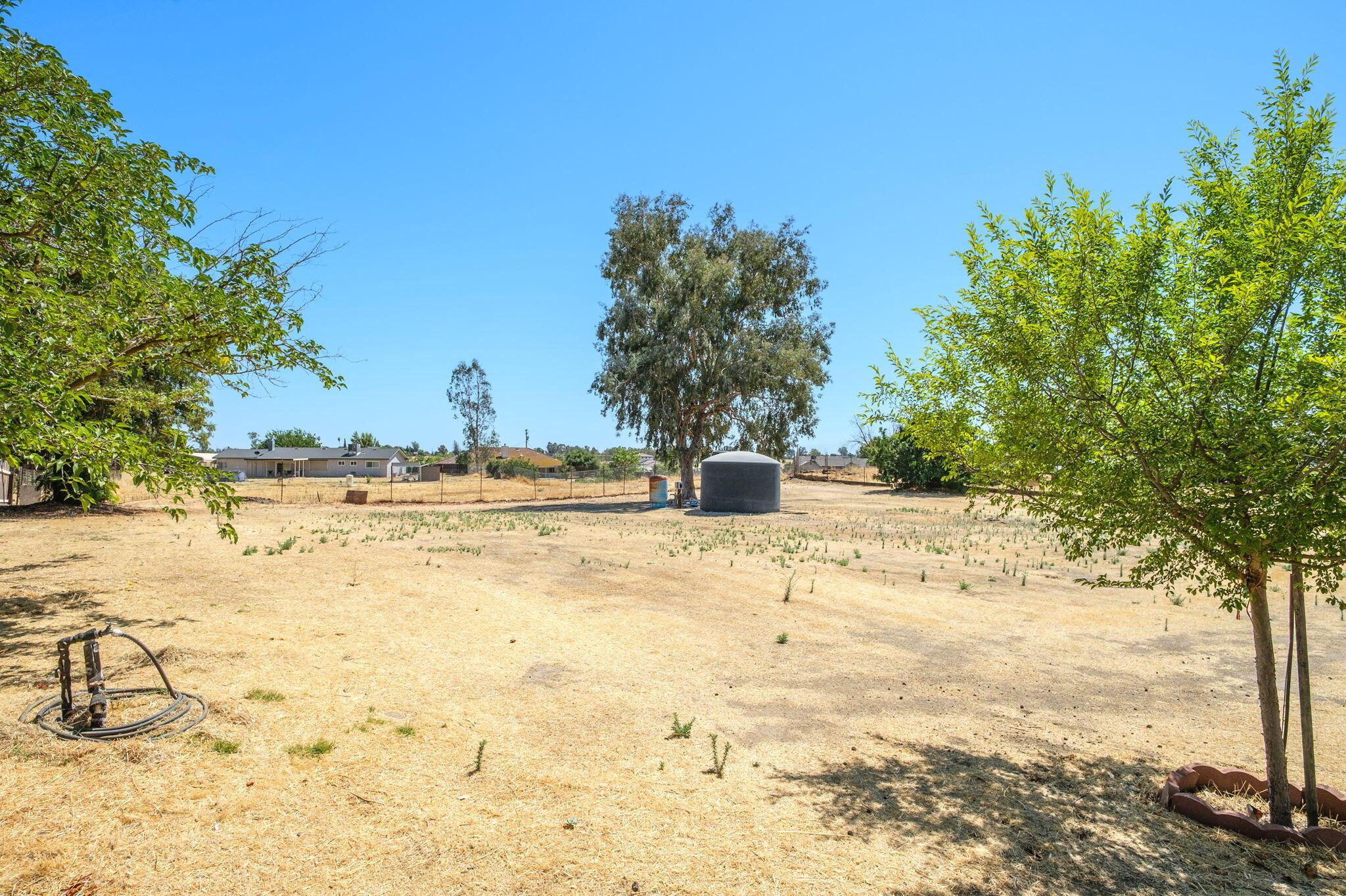 Madera, California, 93636, United States, 4 Bedrooms Bedrooms, ,3 BathroomsBathrooms,Residential,For Sale,1981366