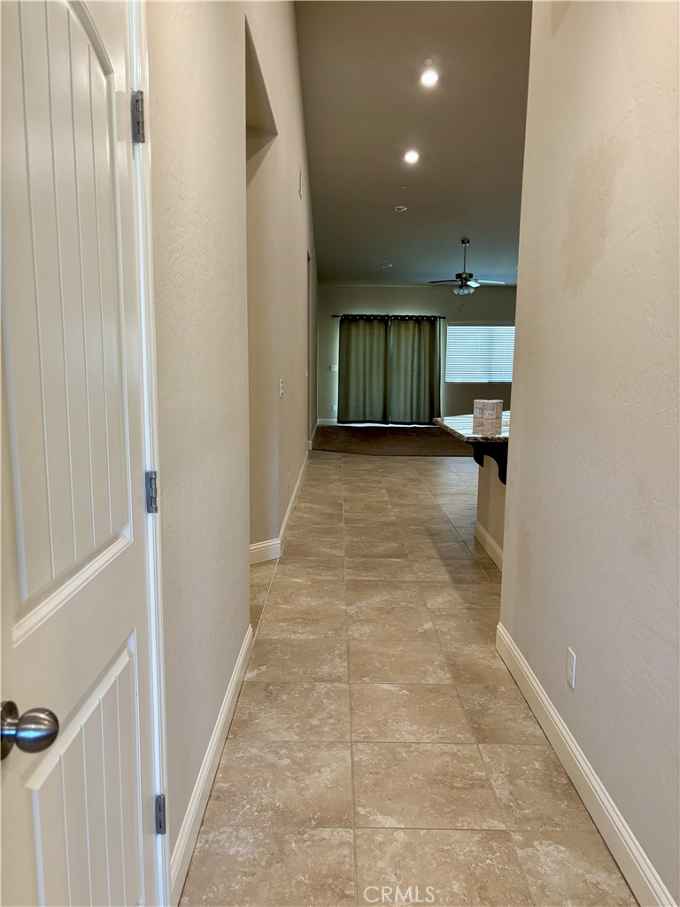 Clovis, California, 93619, United States, 3 Bedrooms Bedrooms, ,2 BathroomsBathrooms,Residential,For Sale,1919541